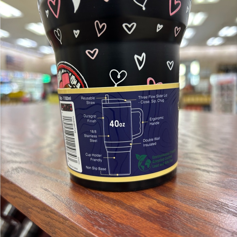 Yukon Outfitters Love is in the Air Tumbler - Picture 5 of 6